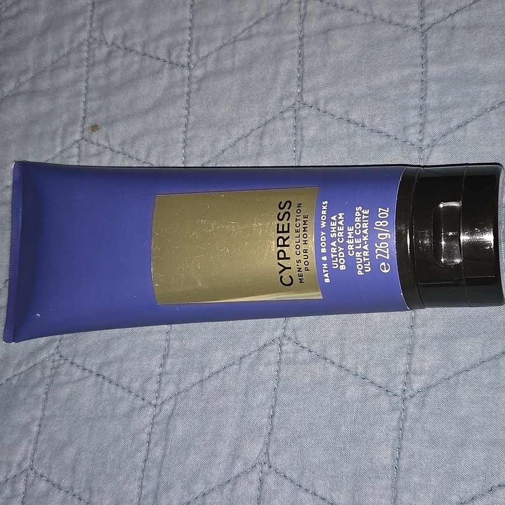 BATH AND BODY WORKS CYPRESS MEN'S BODY CREAM - ONE 8 OZ TUBE